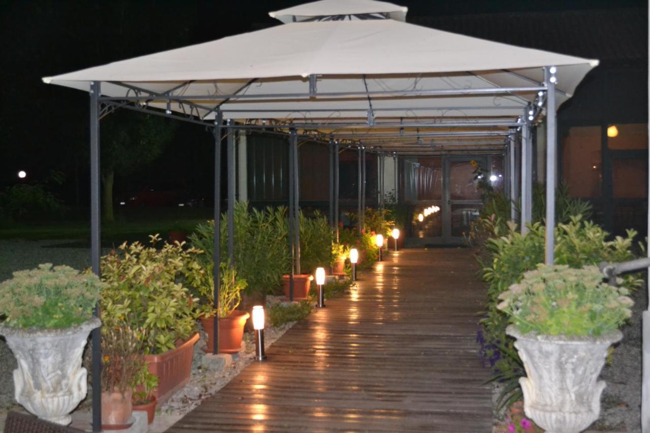 Hotel Riviera Ristorante La Briciola Novellara 외부 사진
