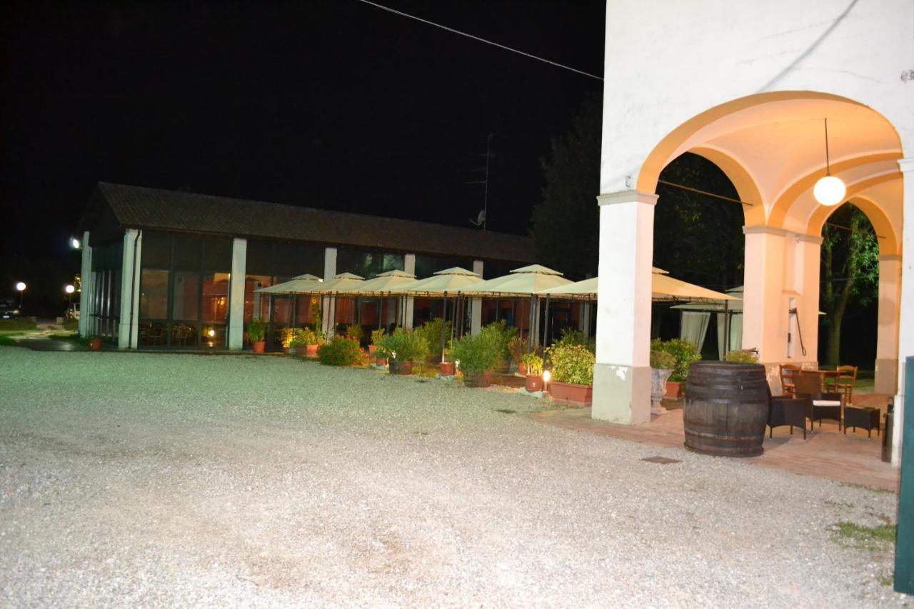 Hotel Riviera Ristorante La Briciola Novellara 외부 사진
